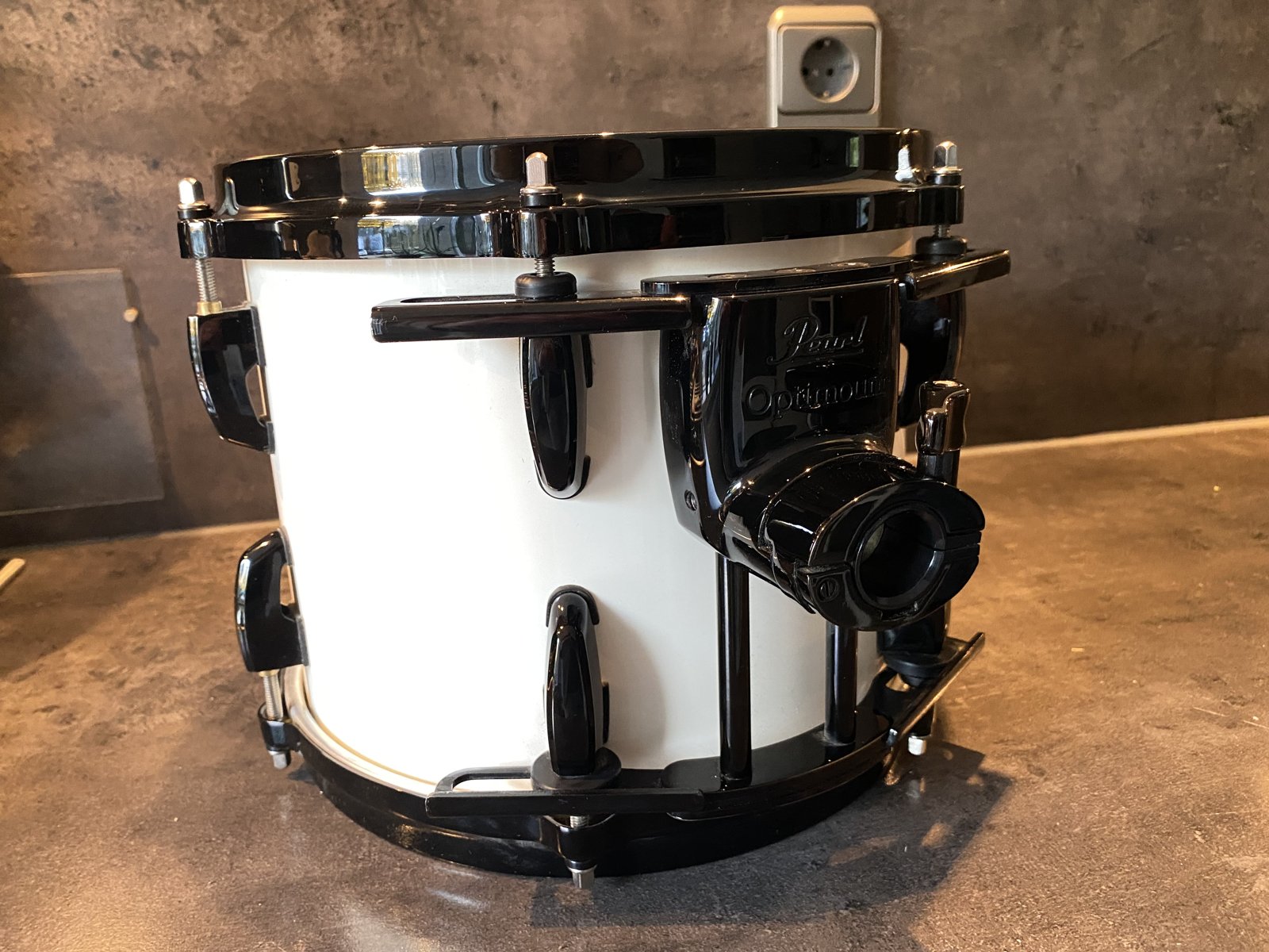 Pearl BMP Masters Premium birch tom 10x8 inch #Arctic White - Black Hardware