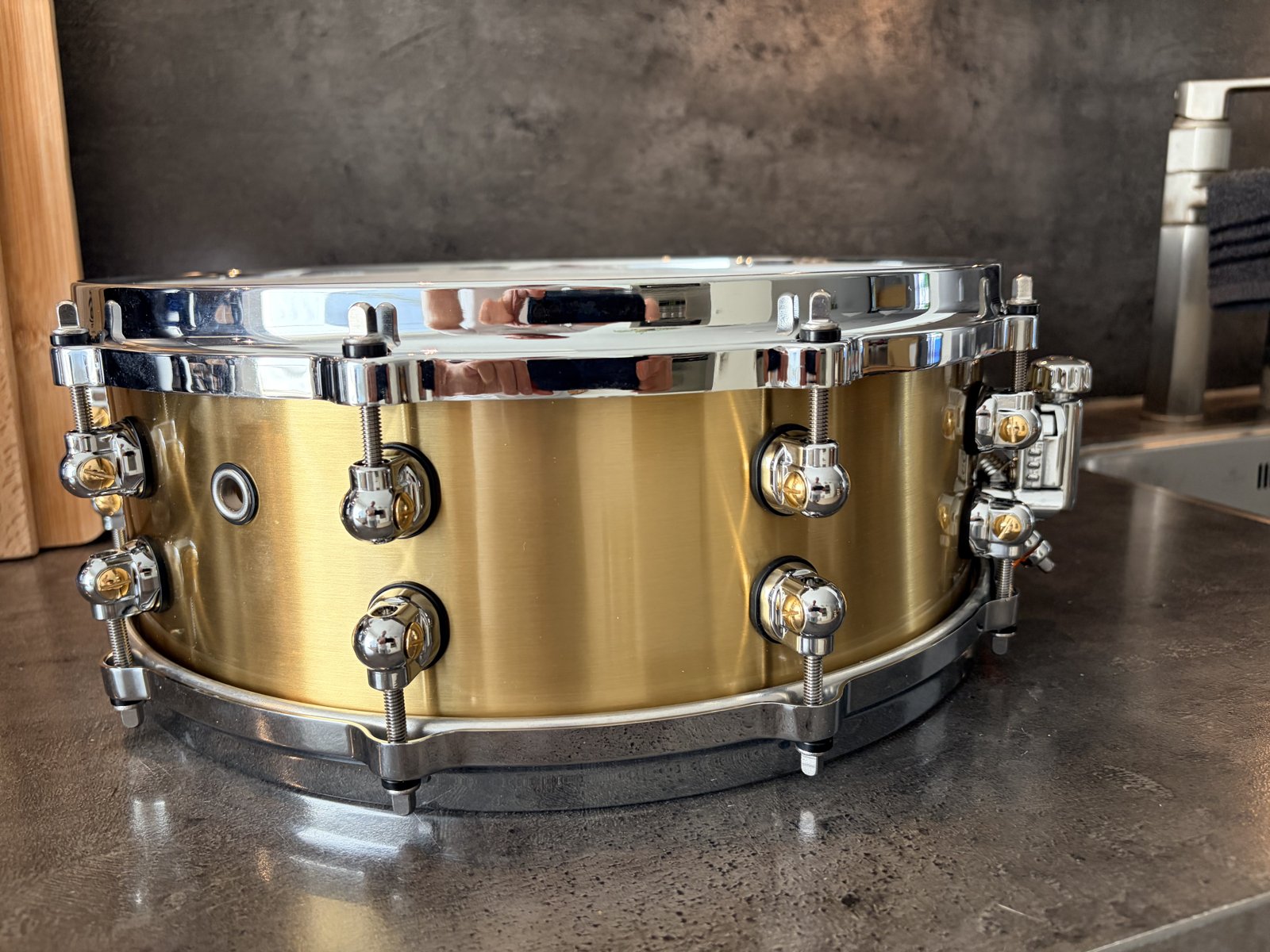Pearl RF1B-1450 Reference brass snare 14x5”